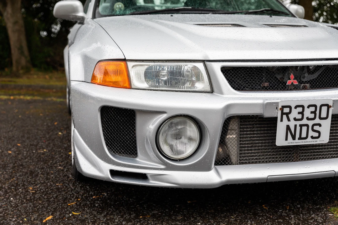 1998 Mitsubishi Lancer Evolution V 6th Gen - Image 24 of 31