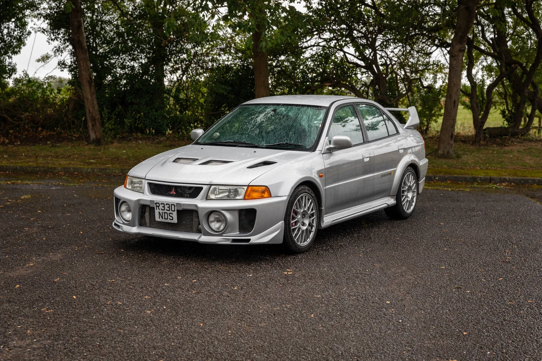1998 Mitsubishi Lancer Evolution V 6th Gen - Image 12 of 31