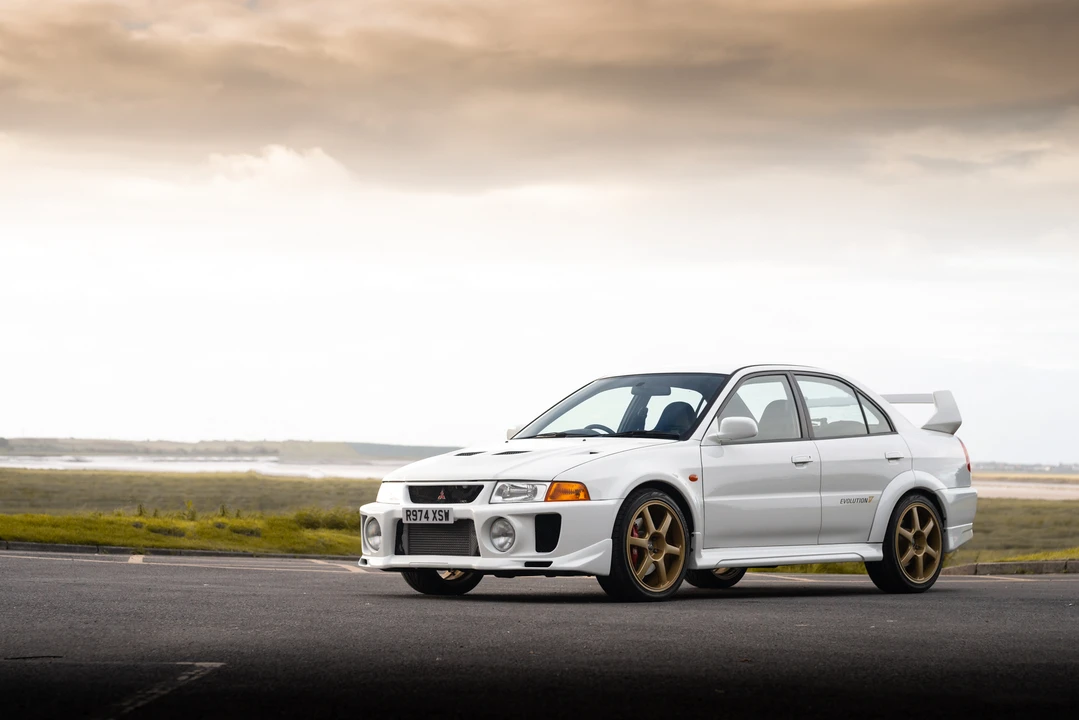 1998 Mitsubishi Lancer Evolution V 6th Gen - Image 4 of 31