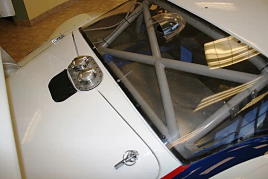 1998 Marcos - Image 5 of 16