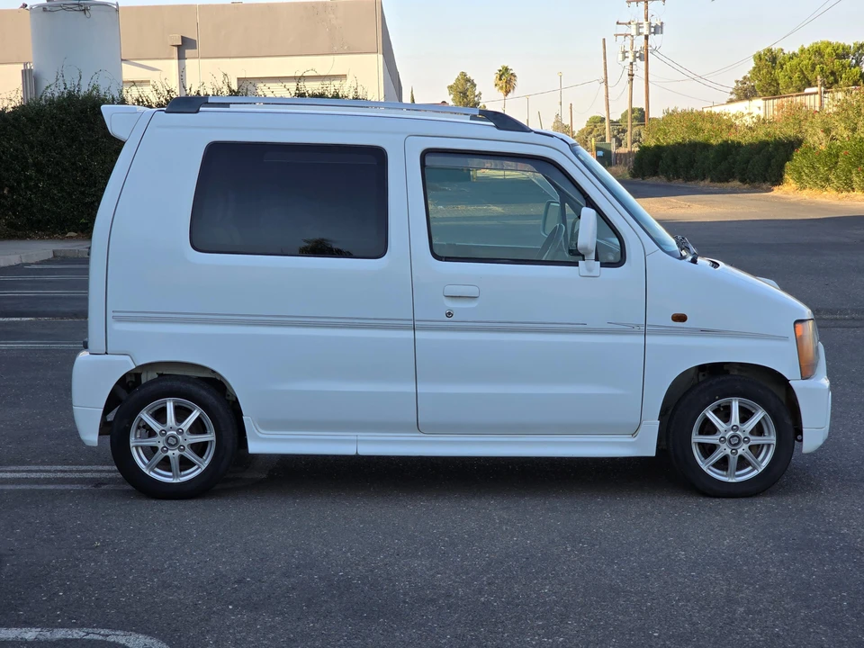 1998 Mazda AZ-Wagon 2nd Gen - Image 26 of 31