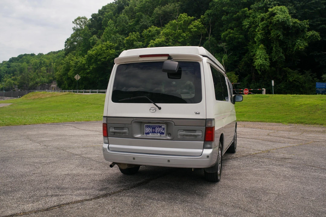 1998 Mazda Bongo 3rd Gen - Image 19 of 31