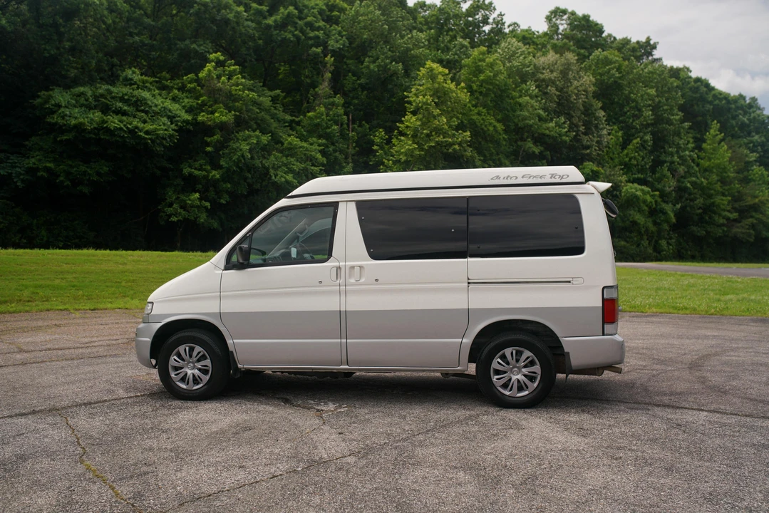 1998 Mazda Bongo 3rd Gen - Image 13 of 31