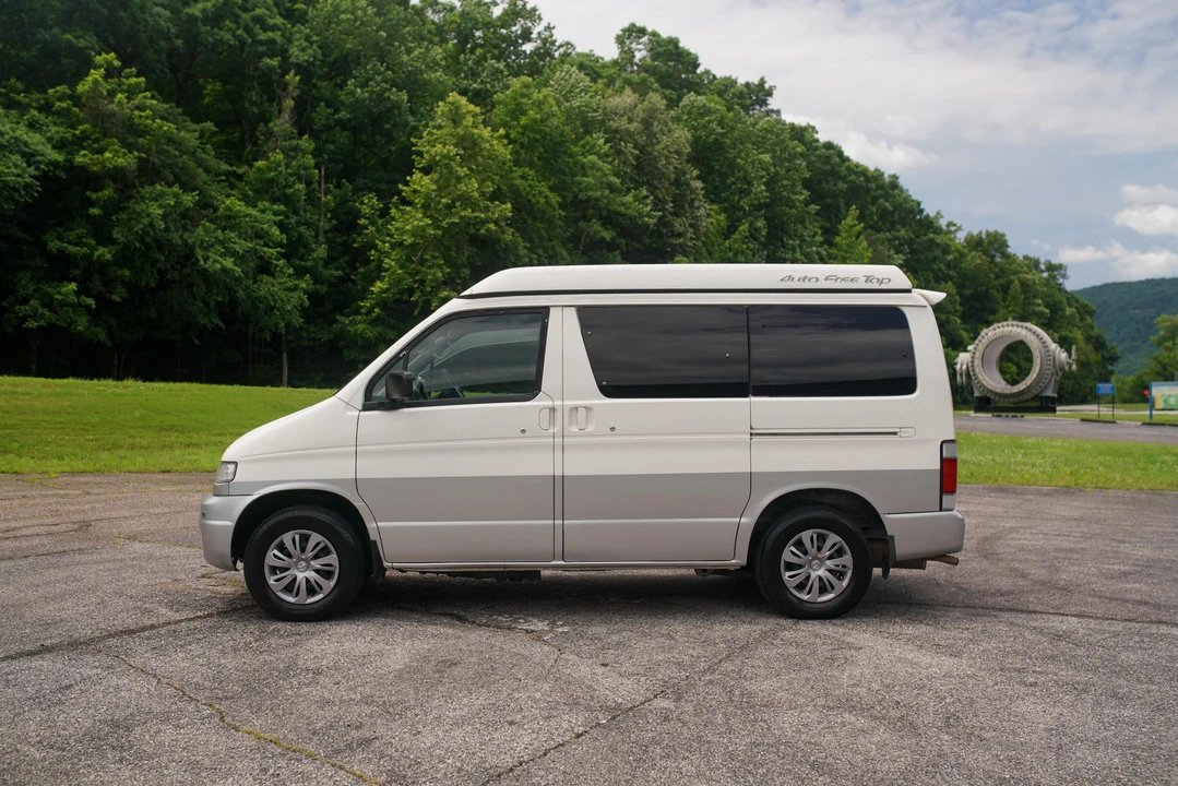 1998 Mazda Bongo 3rd Gen - Image 12 of 31