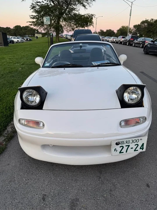 1998 Mazda NA MX-5 Miata - Image 5 of 14