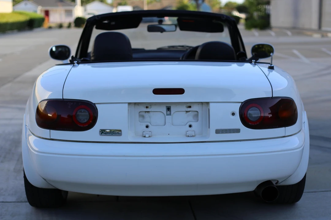 1998 Mazda NA MX-5 Miata - Image 5 of 5