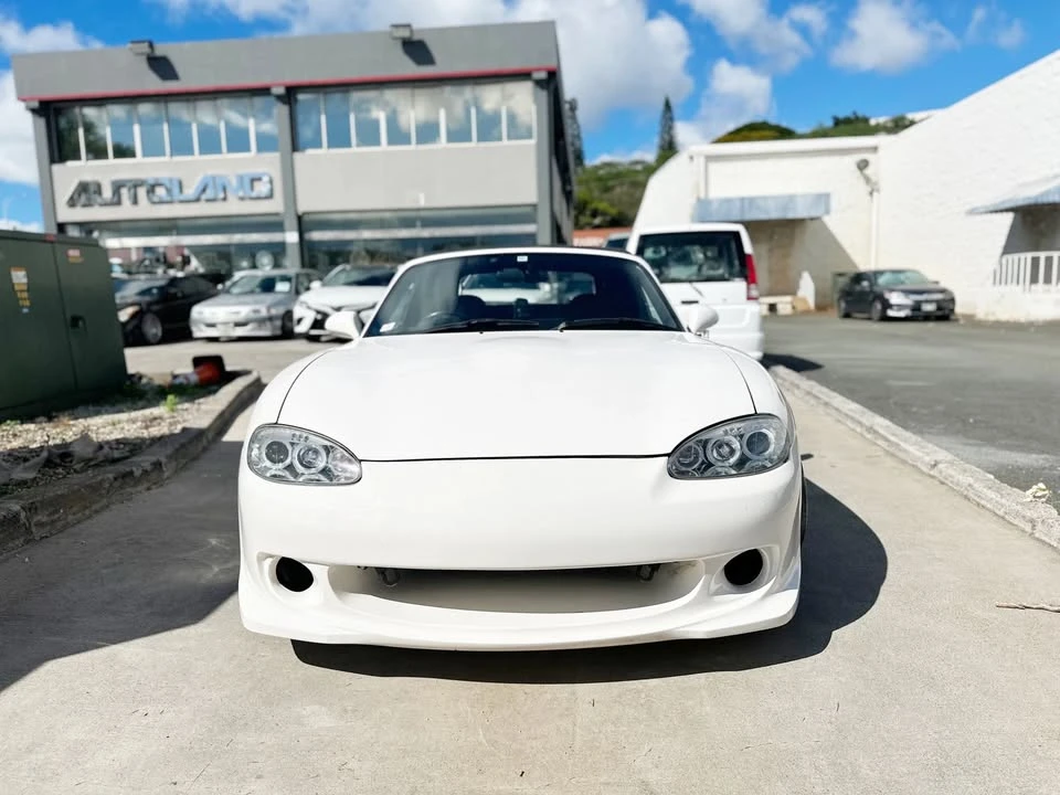 1998 Mazda NB MX-5 Miata - Image 19 of 20