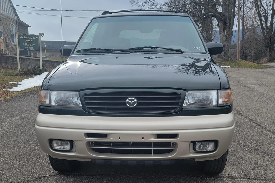 1998 Mazda MPV 1st Gen - Image 2 of 31
