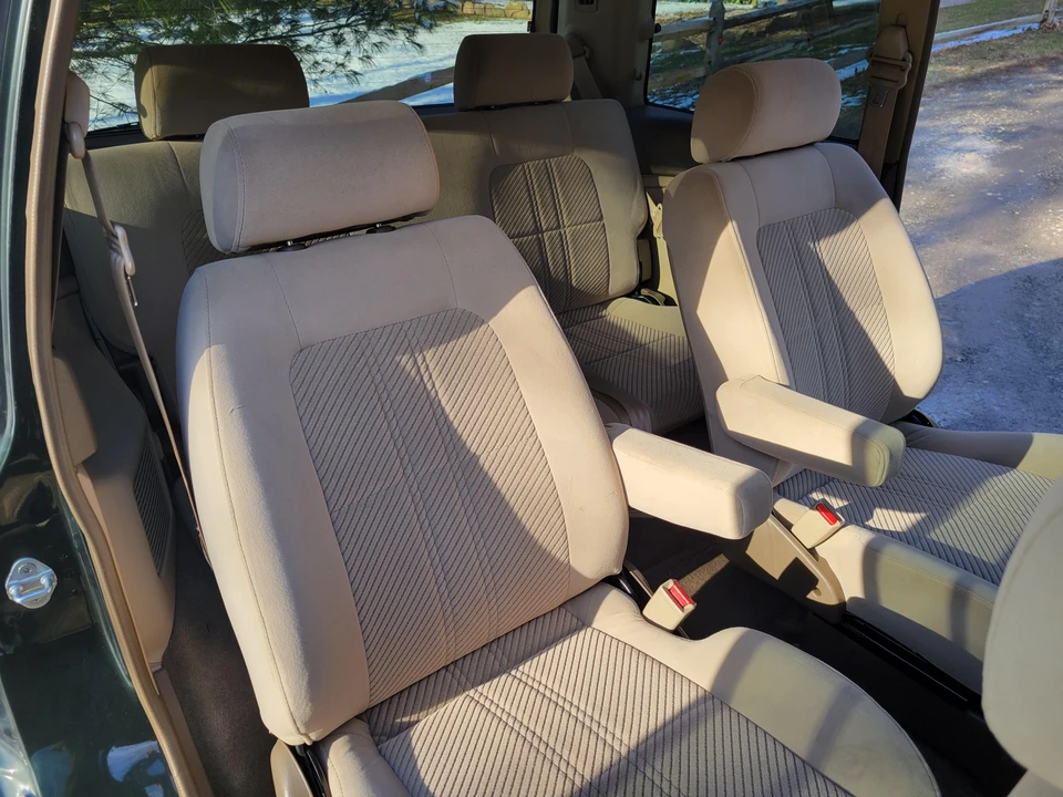 1998 Mazda MPV 1st Gen - Image 31 of 31