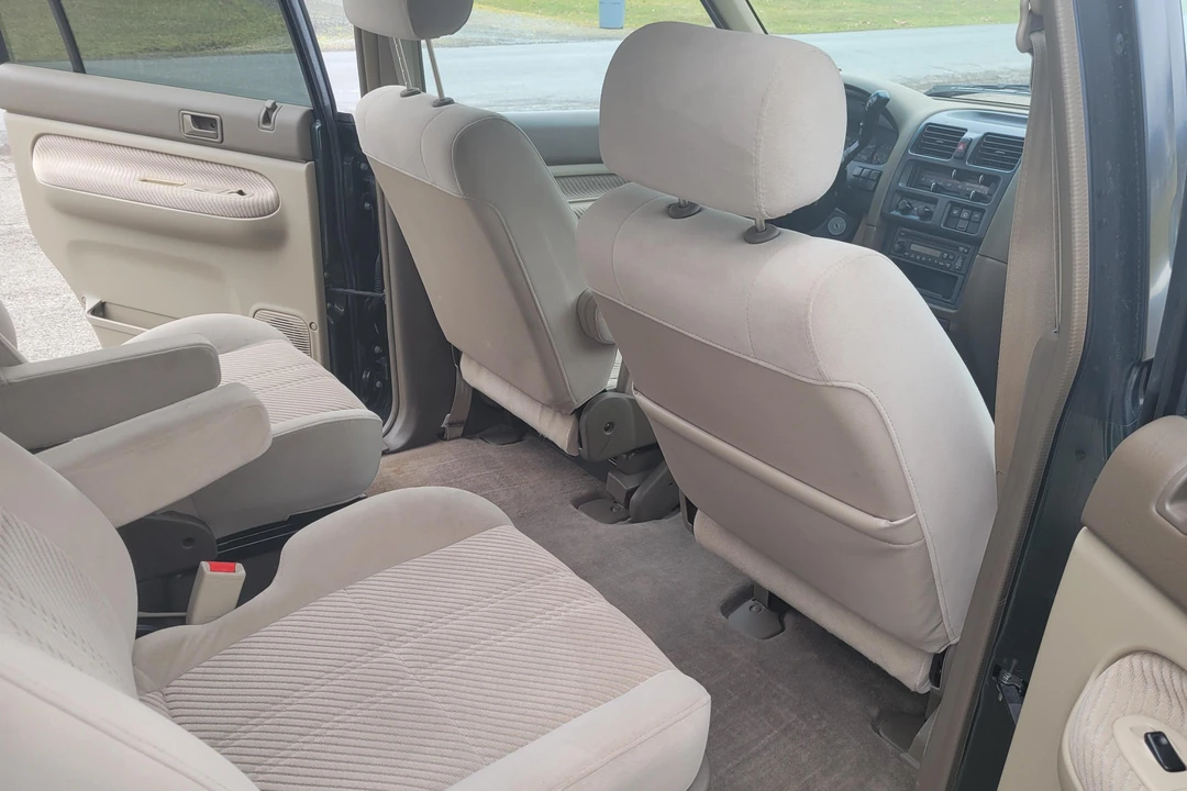 1998 Mazda MPV 1st Gen - Image 20 of 31