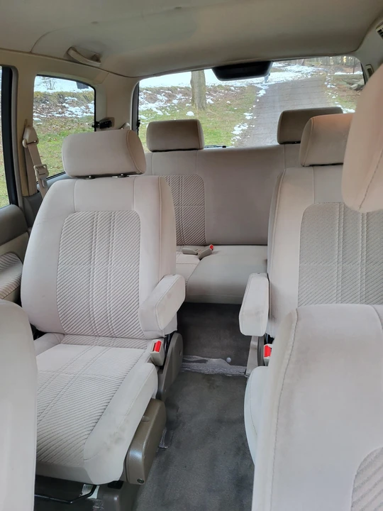 1998 Mazda MPV 1st Gen - Image 29 of 31