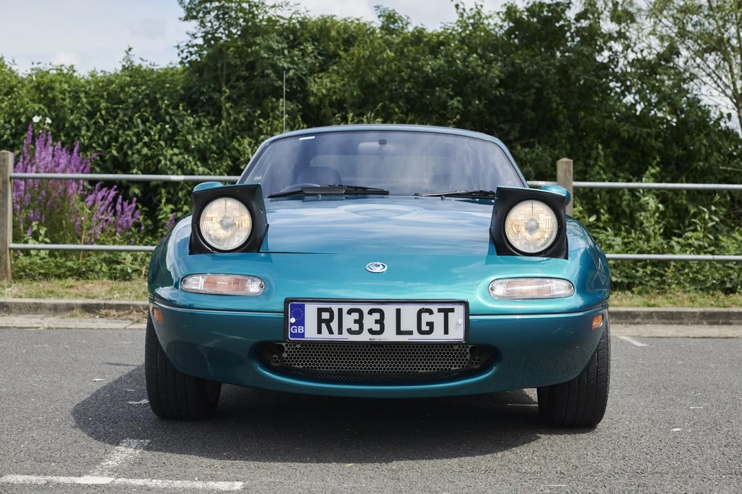 1998 Mazda NA MX-5 Miata - Image 15 of 30
