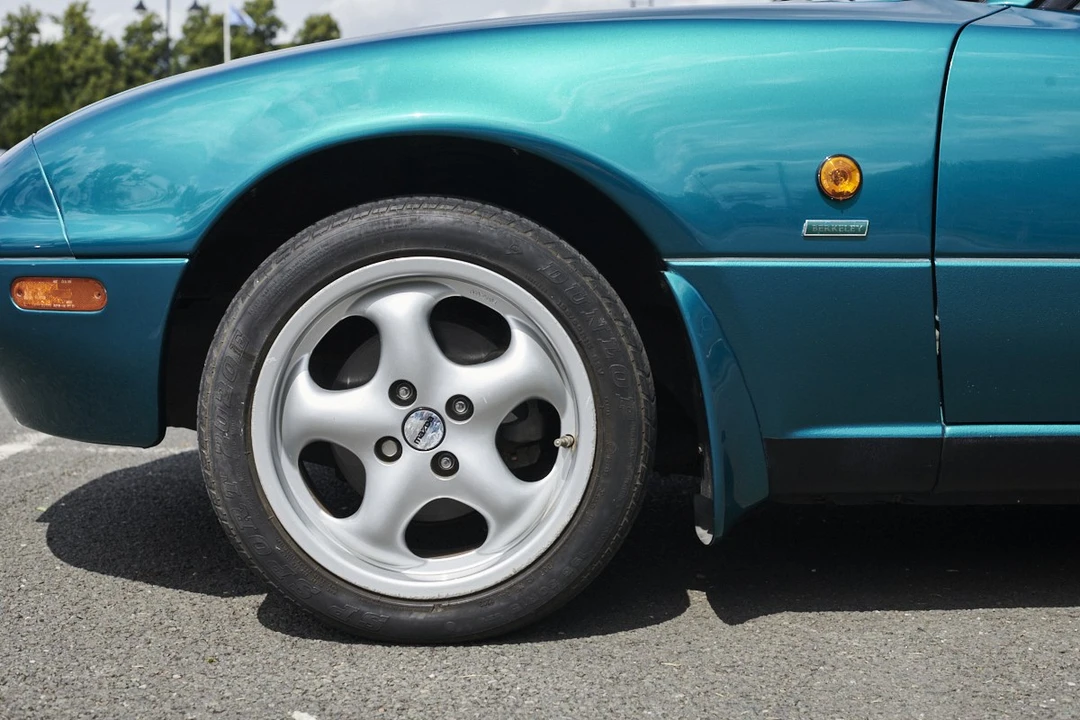 1998 Mazda NA MX-5 Miata - Image 22 of 30