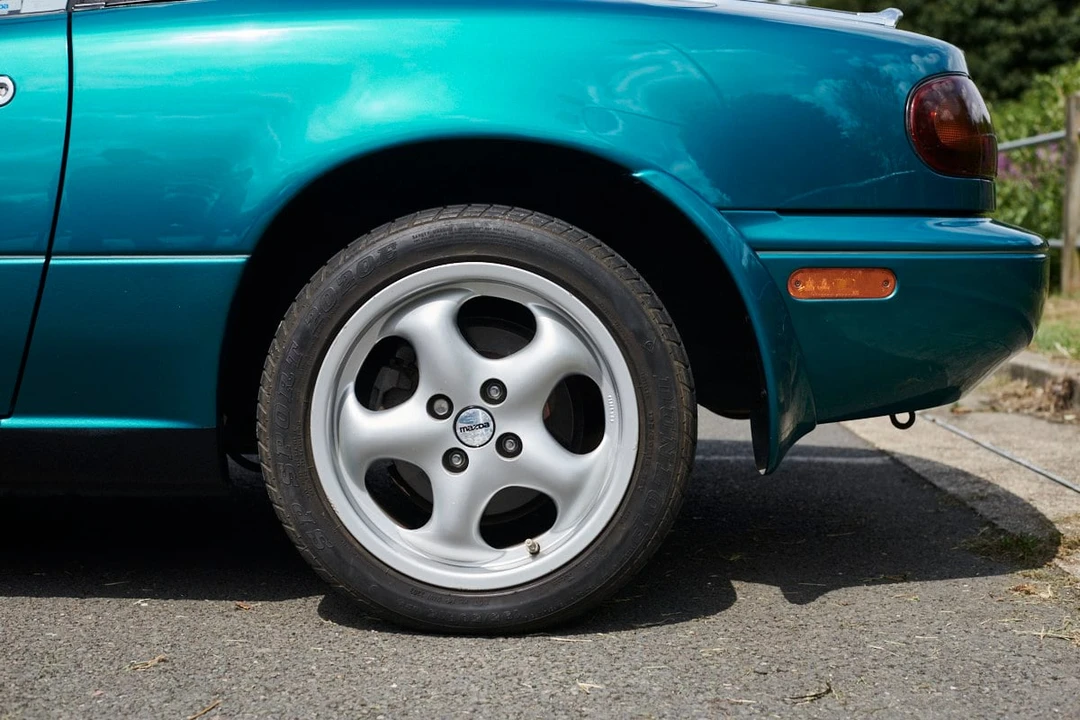 1998 Mazda NA MX-5 Miata - Image 21 of 30