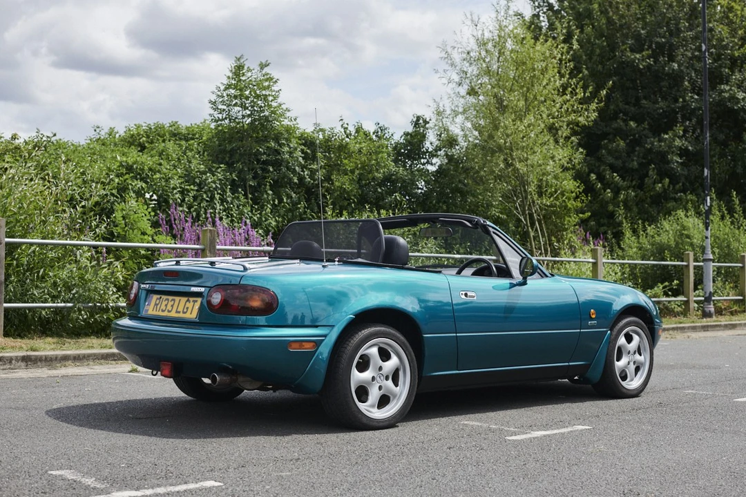 1998 Mazda NA MX-5 Miata - Image 12 of 30