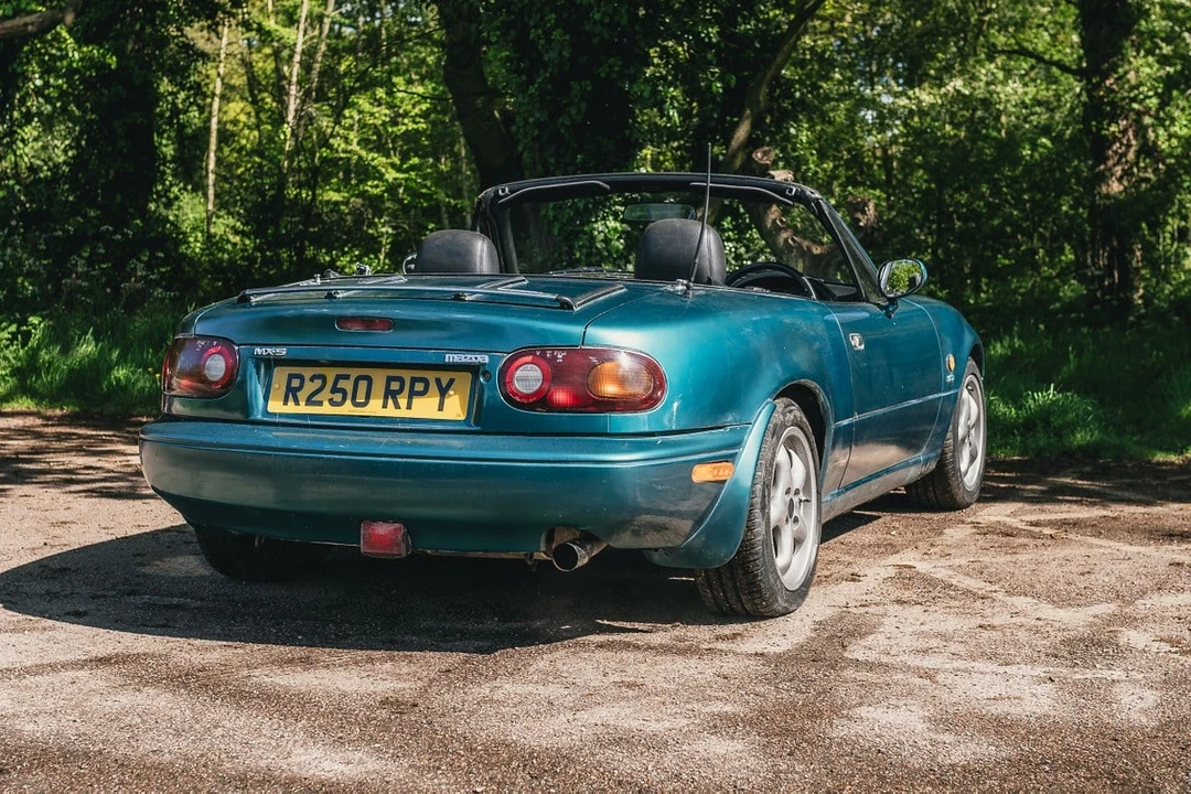 1998 Mazda NA MX-5 Miata - Image 28 of 30
