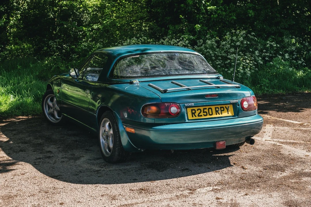 1998 Mazda NA MX-5 Miata - Image 13 of 30