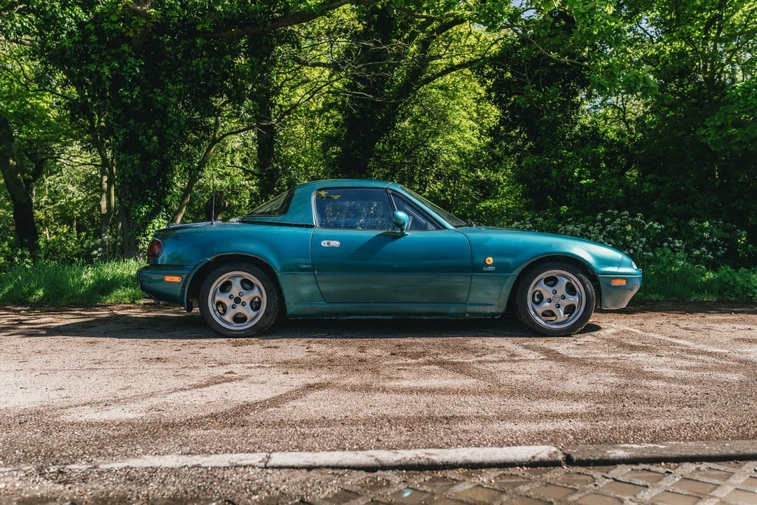 1998 Mazda NA MX-5 Miata - Image 8 of 30