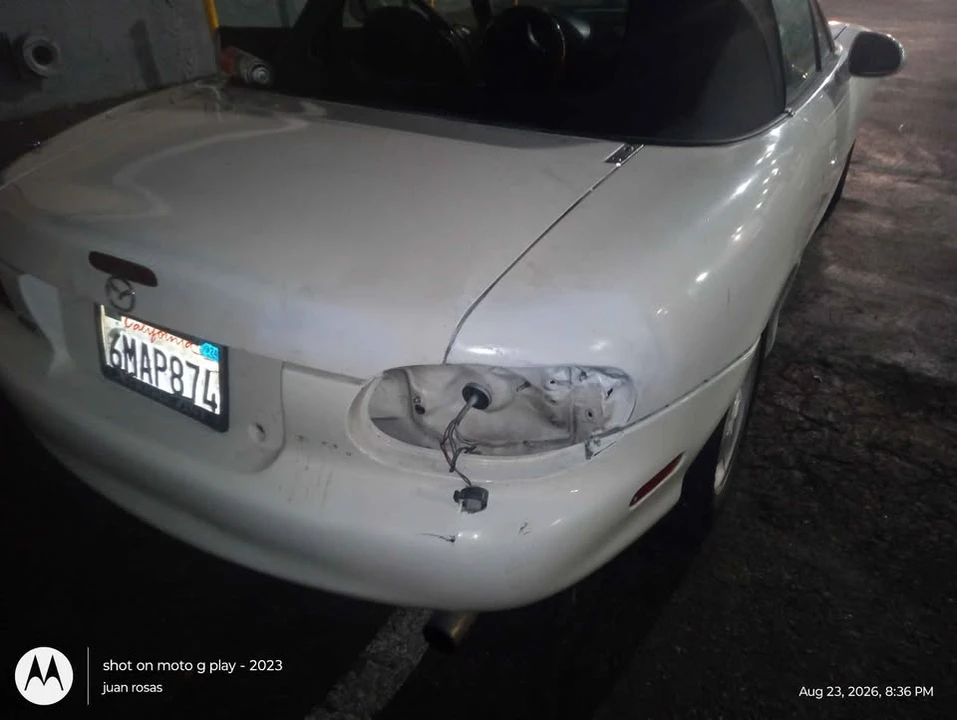 1998 Mazda NA MX-5 Miata - Image 4 of 4