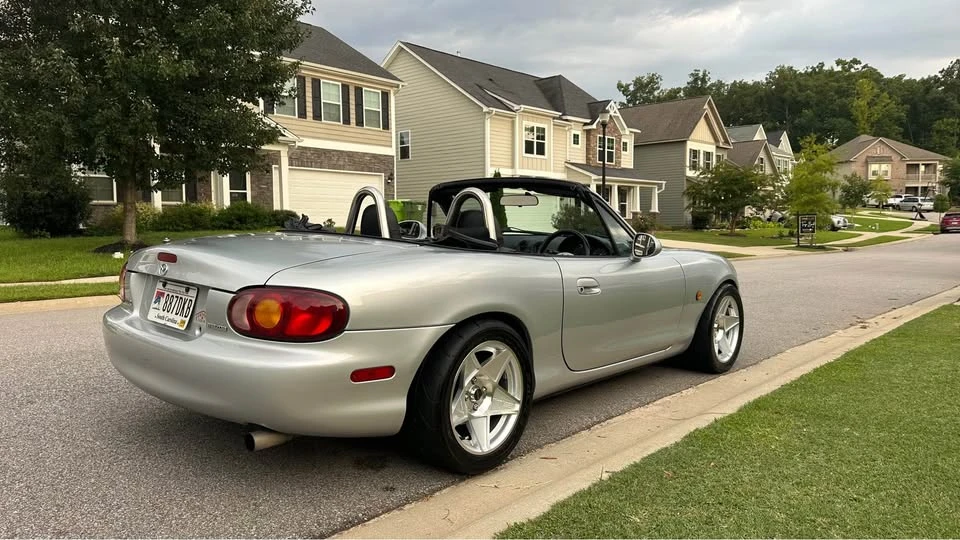 1998 Mazda NA MX-5 Miata - Image 4 of 20