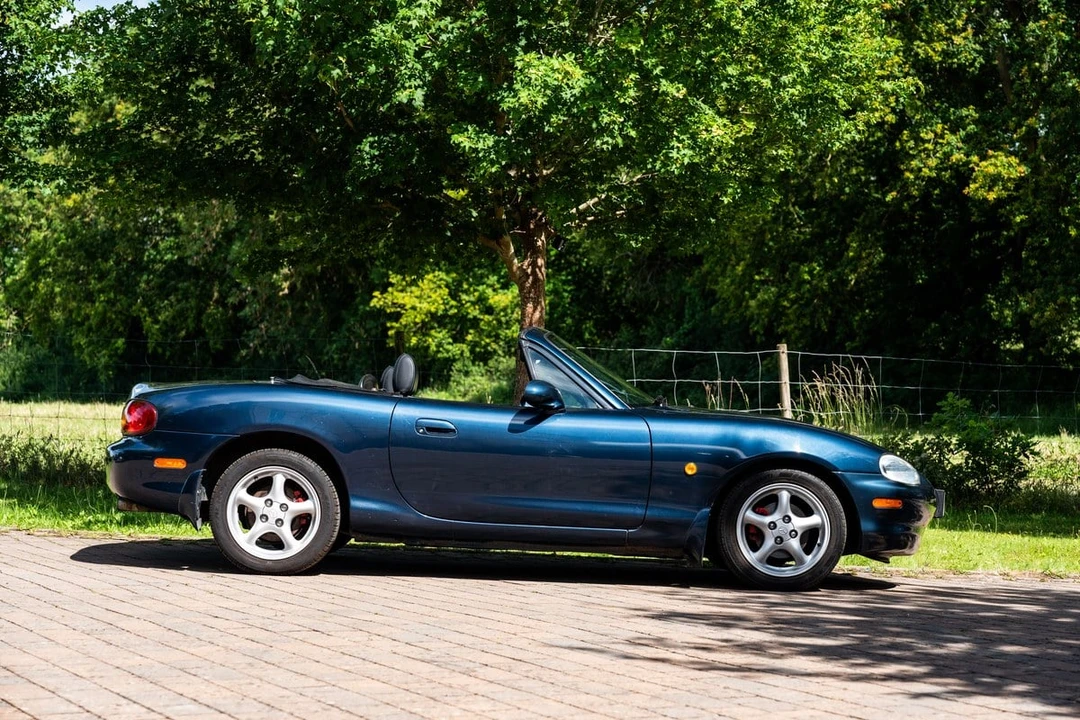 1998 Mazda MX-5 - Image 8 of 30
