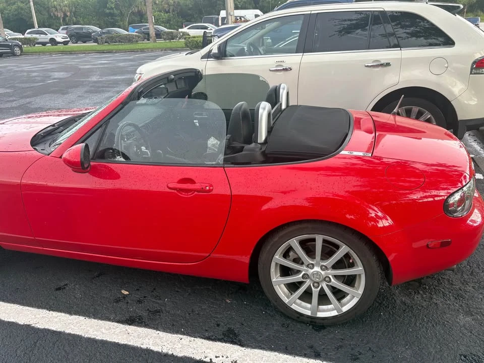 1998 Mazda NB MX-5 Miata - Image 2 of 3