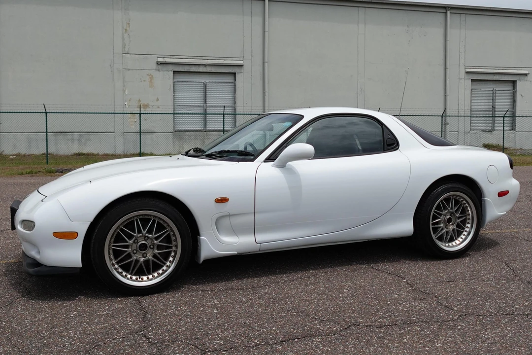 1998 Mazda RX-7 FD - Image 3 of 31