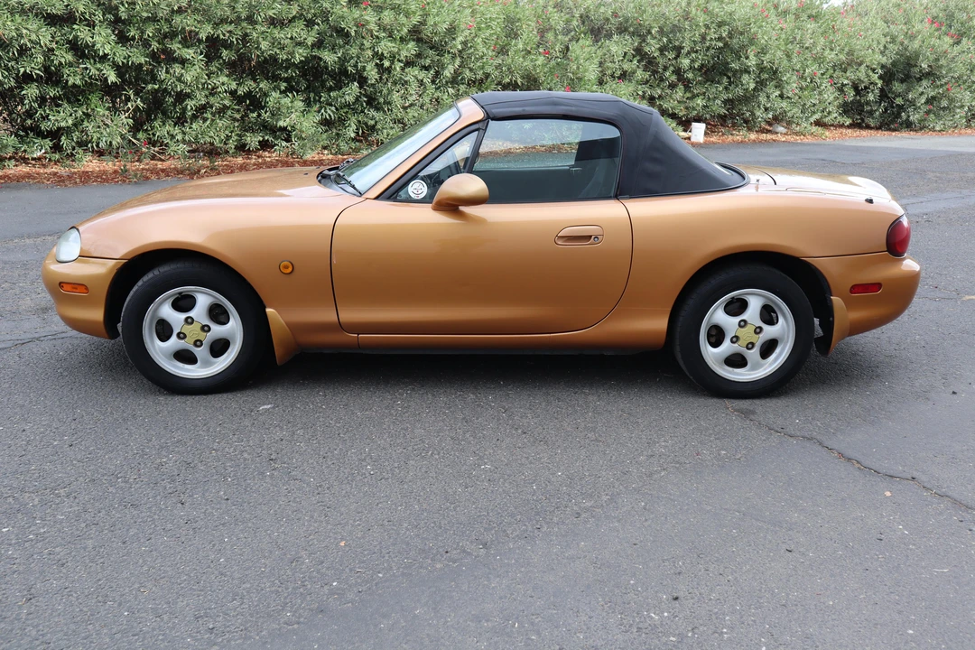 1998 Mazda NB MX-5 Miata - Image 29 of 31