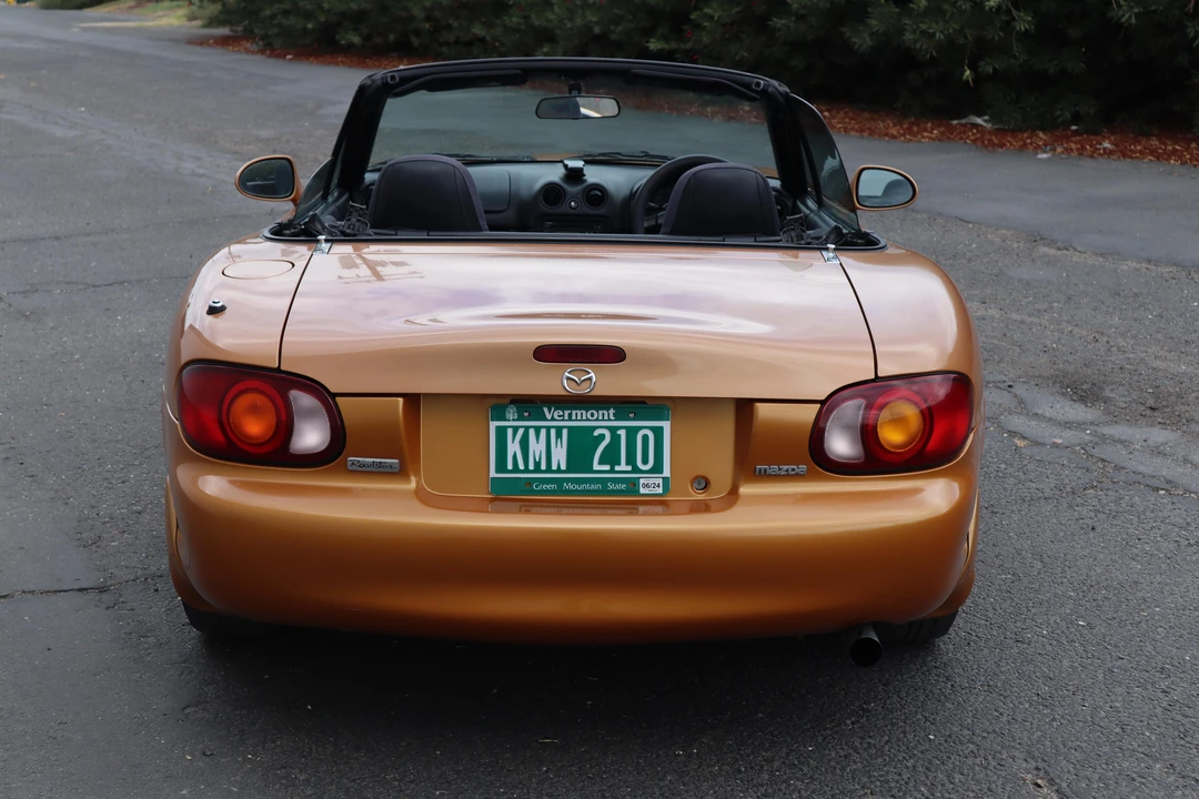 1998 Mazda NB MX-5 Miata - Image 15 of 31