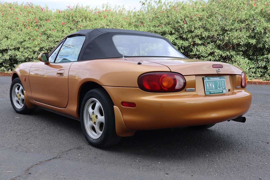 1998 Mazda NB MX-5 Miata - Image 30 of 31