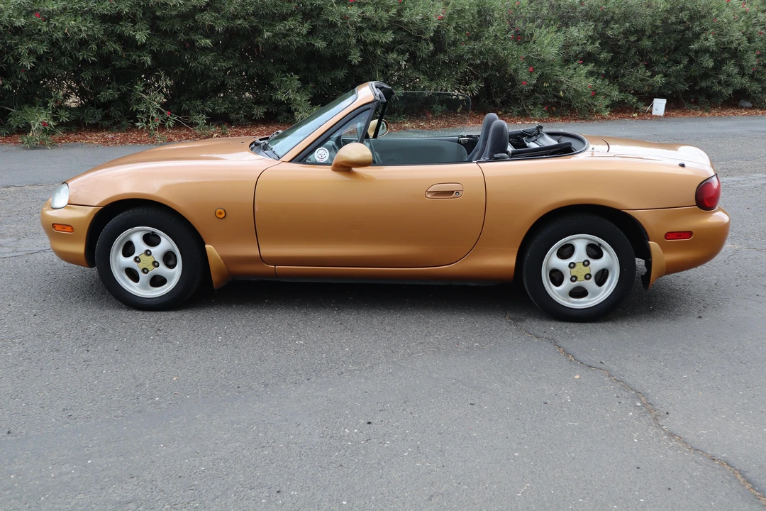 1998 Mazda NB MX-5 Miata - Image 12 of 31