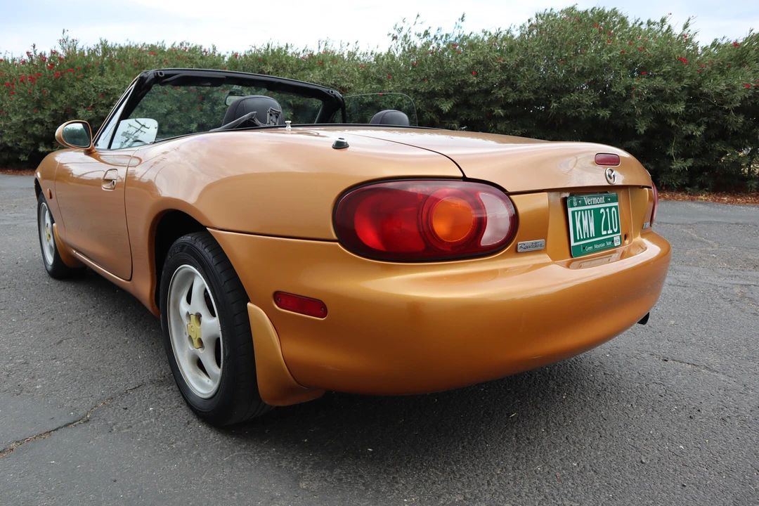 1998 Mazda NB MX-5 Miata - Image 14 of 31