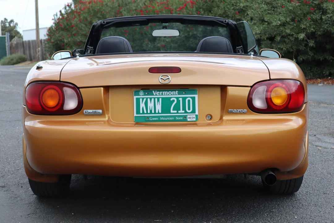 1998 Mazda NB MX-5 Miata - Image 5 of 31