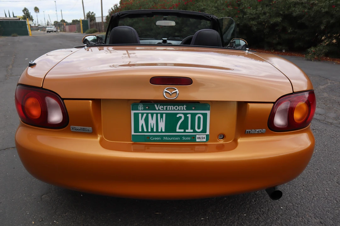 1998 Mazda NB MX-5 Miata - Image 16 of 31