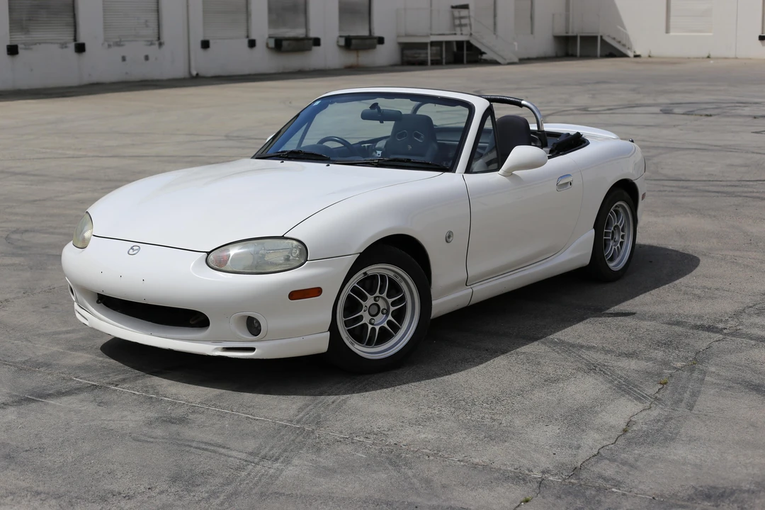 1998 Mazda NB MX-5 Miata - Image 7 of 21