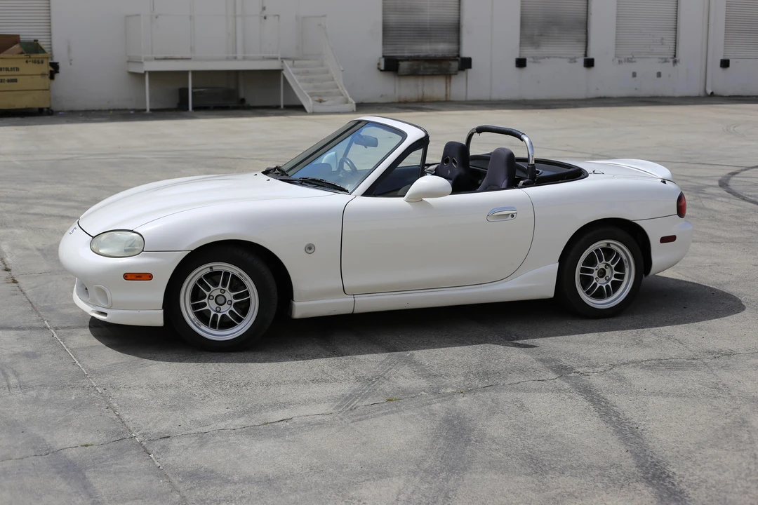 1998 Mazda NB MX-5 Miata - Image 8 of 21