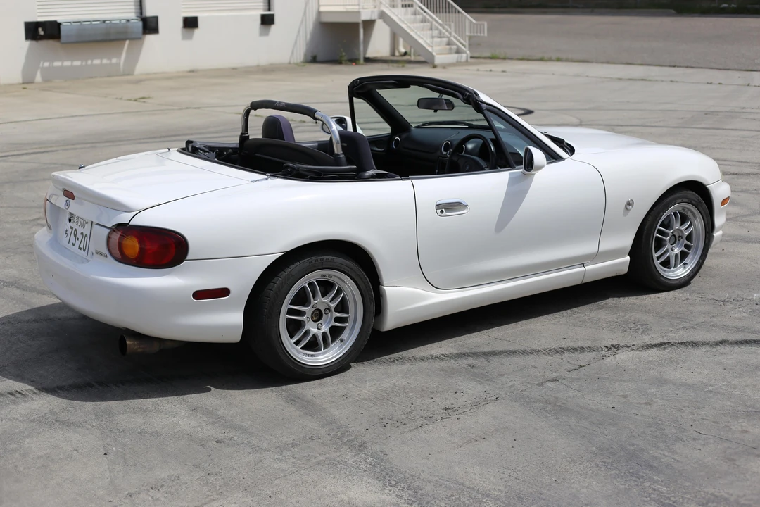 1998 Mazda NB MX-5 Miata - Image 16 of 21