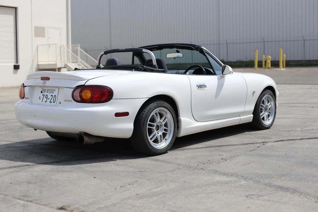 1998 Mazda NB MX-5 Miata - Image 14 of 21