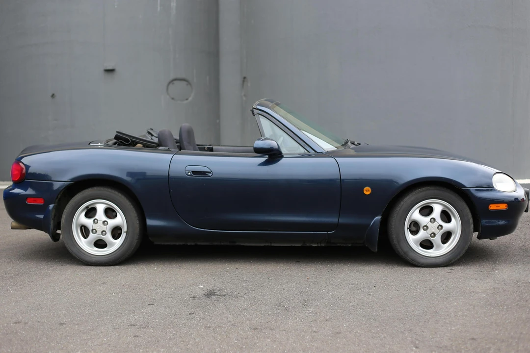 1998 Mazda NB MX-5 Miata - Image 3 of 5