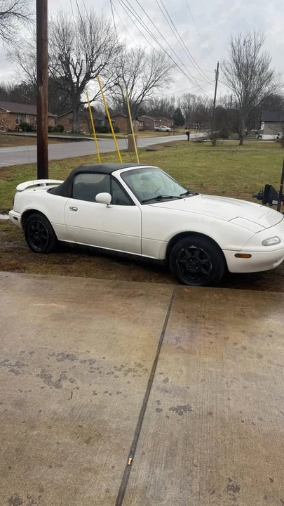 1998 Mazda NB MX-5 Miata - Image 2 of 8