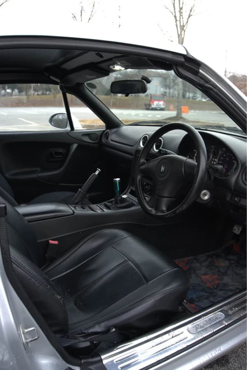 1998 Mazda NB MX-5 Miata - Image 10 of 12