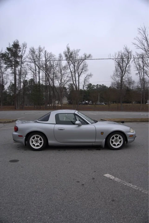 1998 Mazda NB MX-5 Miata - Image 4 of 12