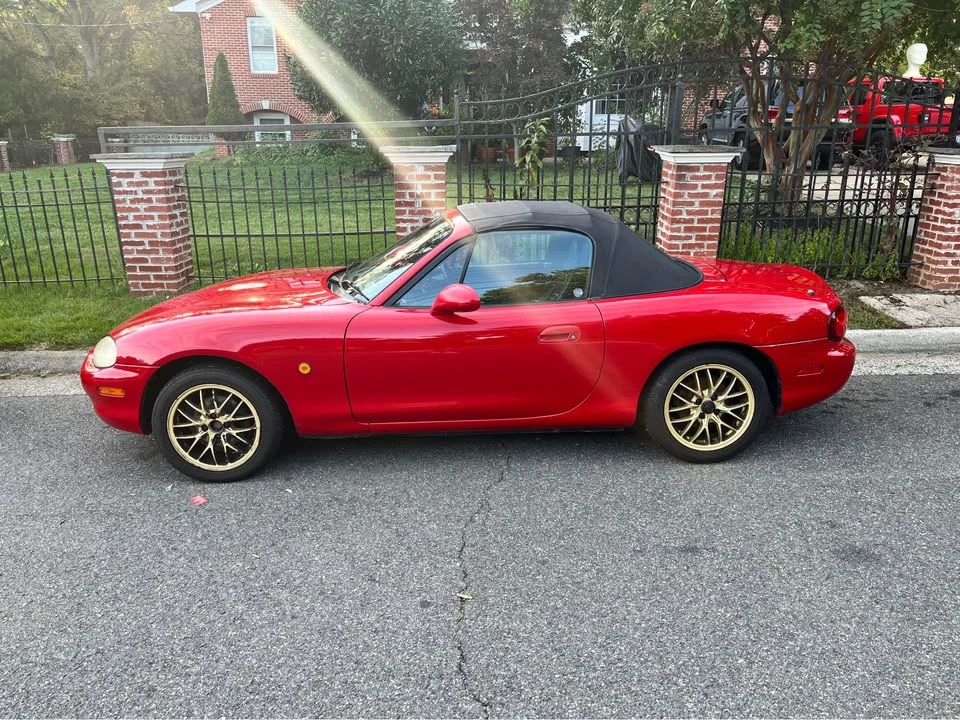 1998 Mazda NB MX-5 Miata - Image 5 of 6