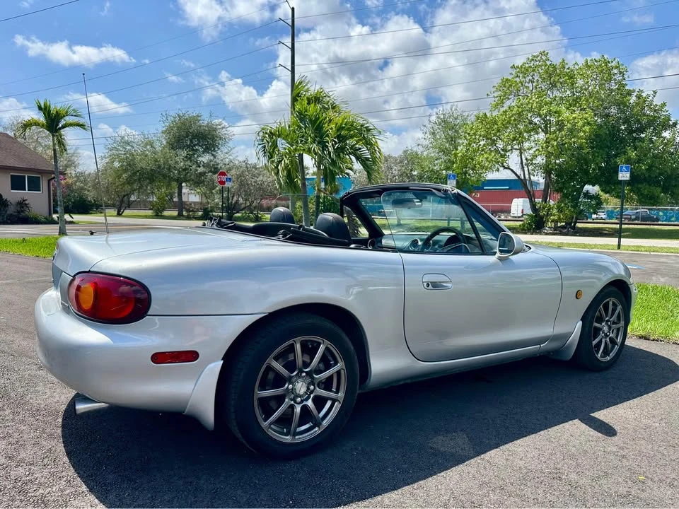 1998 Mazda MX-5 - Image 2 of 10