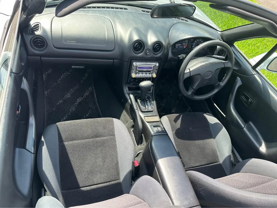 1998 Mazda NB MX-5 Miata - Image 7 of 10