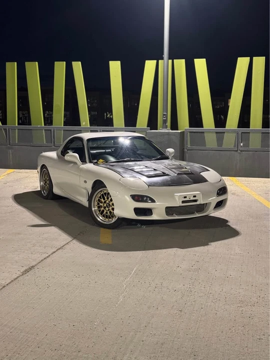 1998 Mazda RX-7 FD - Image 2 of 7