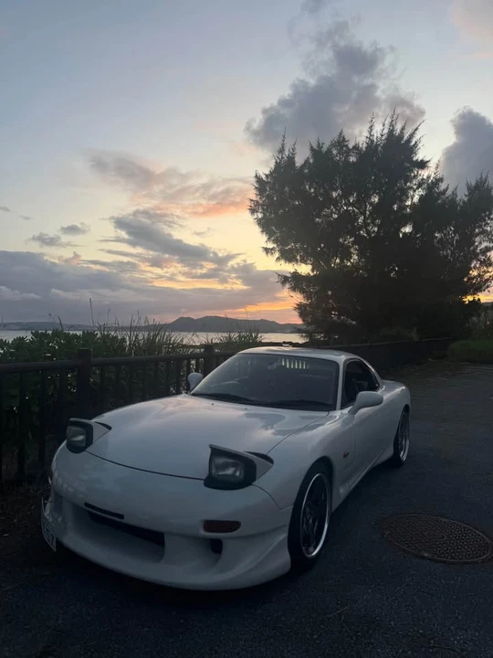 1998 Mazda RX-7 FD - Image 2 of 10