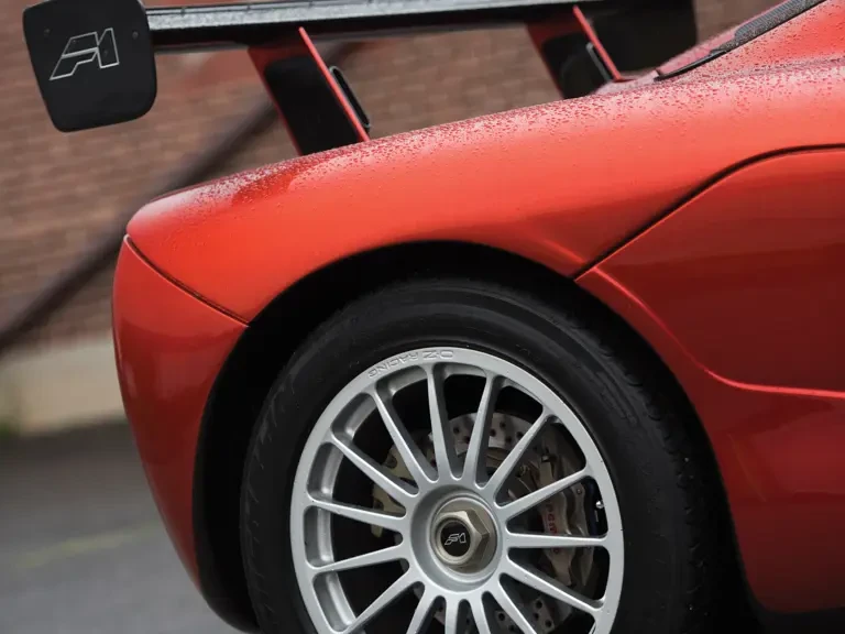 1998 McLaren F1 - Image 30 of 31