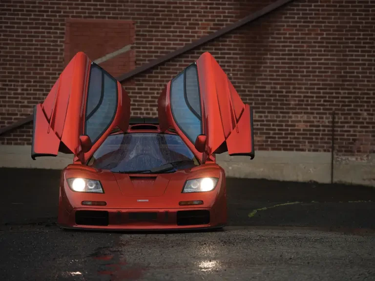 1998 McLaren F1 - Image 11 of 31