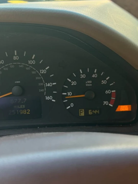 1998 Mercedes-Benz W210 E-Class - Image 3 of 9